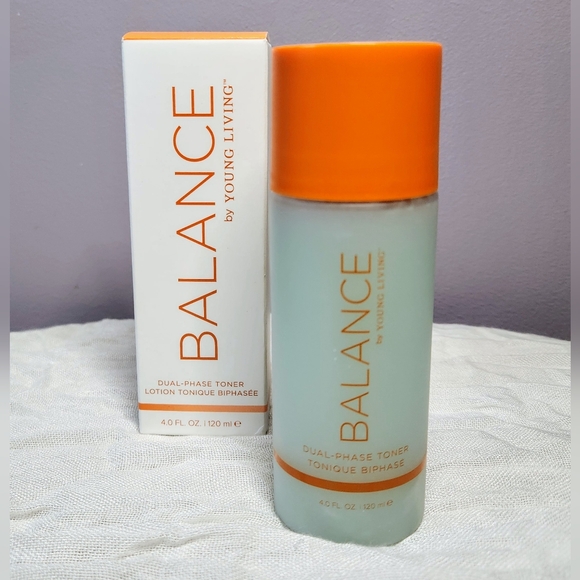 BALANCE BY YOUNG LIVING - DUAL PHASE TONER (120ML) - Picture 2 of 5